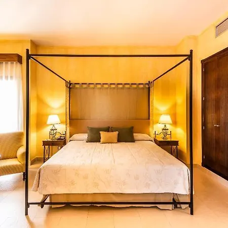 Hotel Intelier Airen 4*
