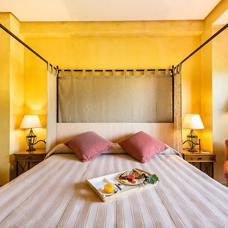 Intelier Airen Hotel
